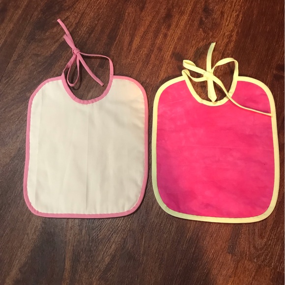 Set of 2 Hand Quilted Baby Bibs - Picture 3 of 4